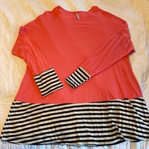 Women’s long sleeve top